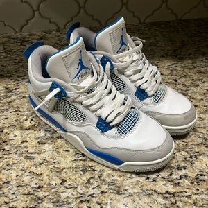 Jordan 4 Military Blue